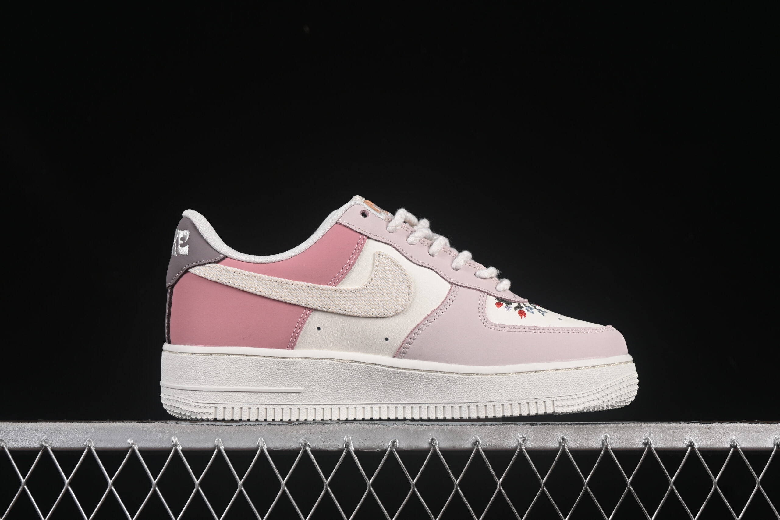 LX