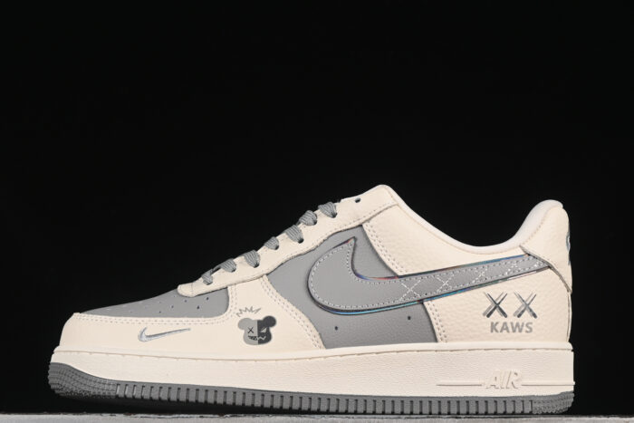 Kaws