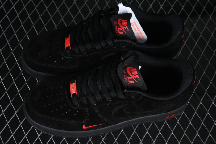 Black&Red - immagine 5