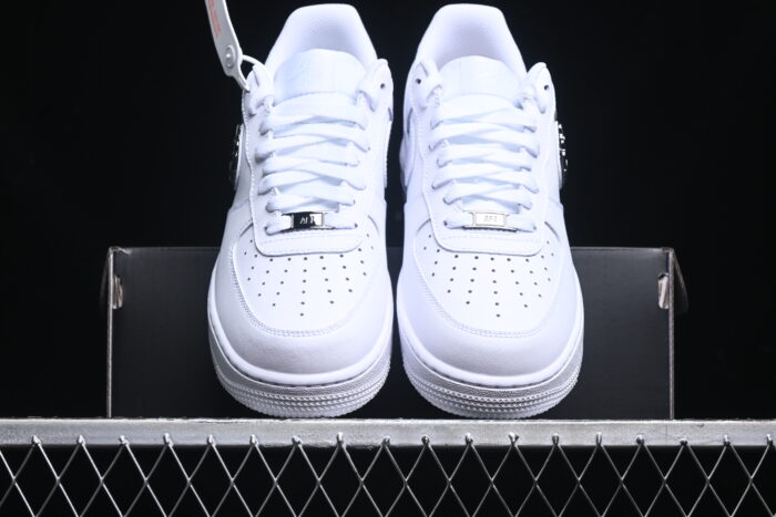 Custom White - immagine 6