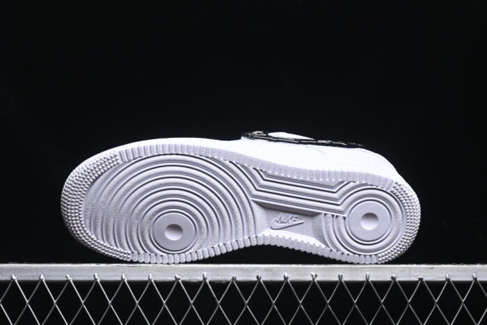 Custom White - immagine 3