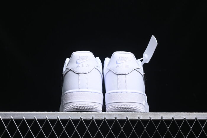 Custom White - immagine 5