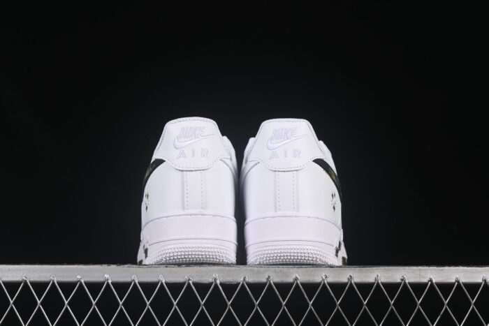 White & Black 1' - immagine 3