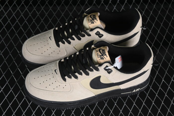 Beige & Black - immagine 2