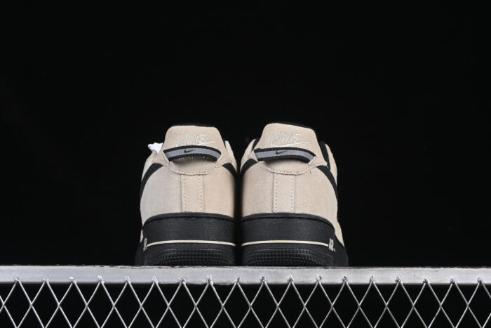 Beige & Black - immagine 3